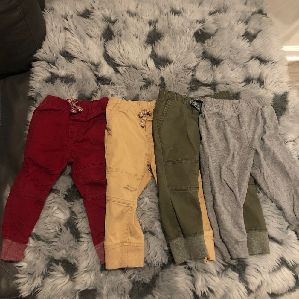 4 JOGGERS VARIOUS COLORS AND BRANDS 18 M